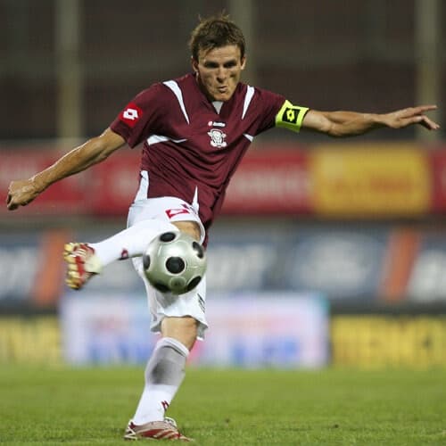 🇱🇻 COSTIN LAZĂR — UN MIJLOCAȘ DE CLASĂ 🇱🇻