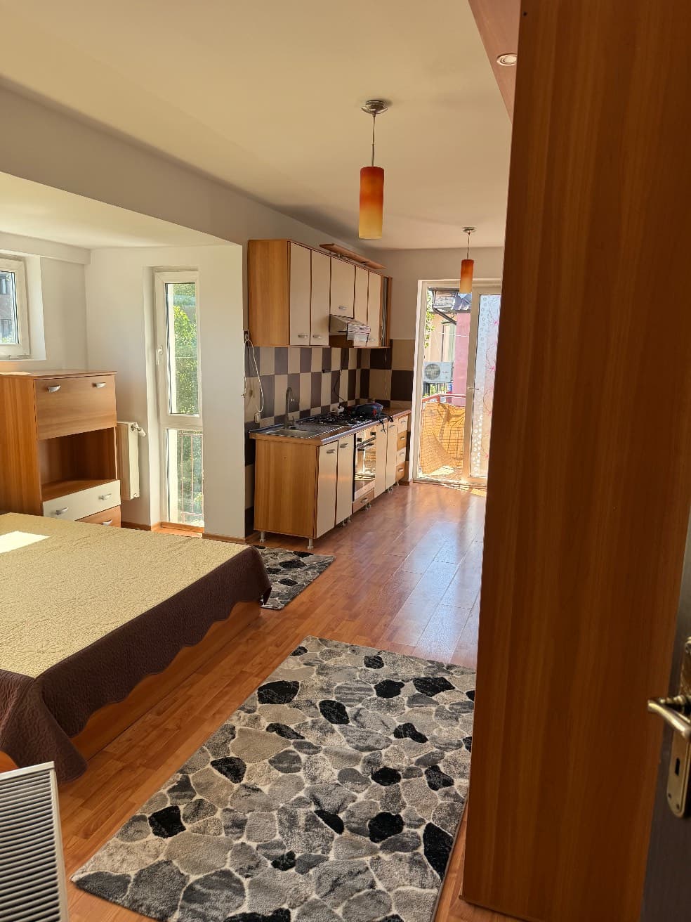 PROPRIETAR – vând garsonieră 36 mp, în apropierea cartierului Brâncuși